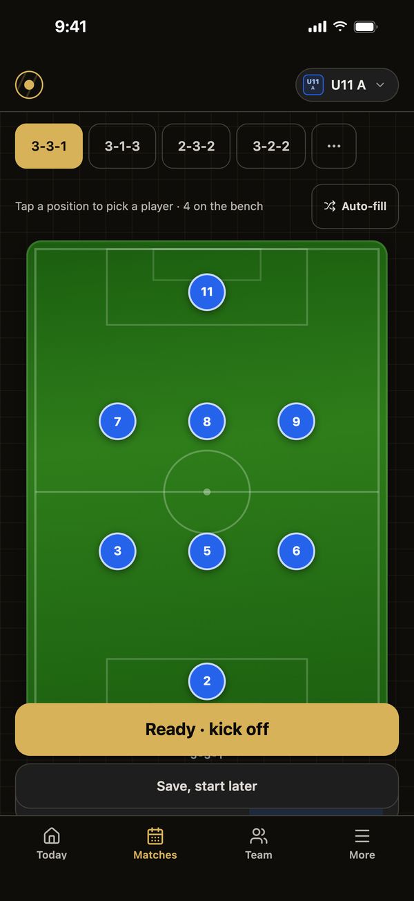Lineup screen: a 3-3-1 formation on a green pitch with numbered players, an Auto-fill button and a gold Ready, kick off button.